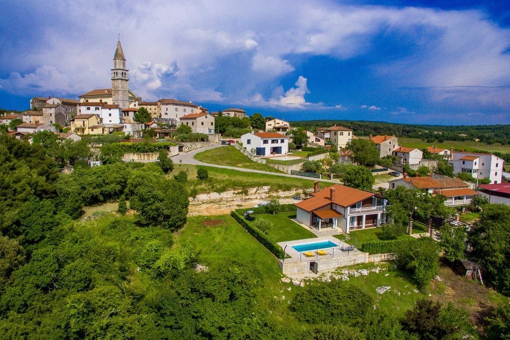 Villa Parenzana Вишнян Экстерьер фото